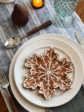 A Simple Christmas and Winter Table in Our Dining Nook